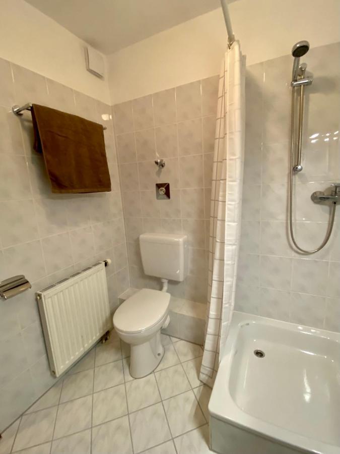 Casa Heideweg Mit Tg Direkt An Der Heide * Dresden